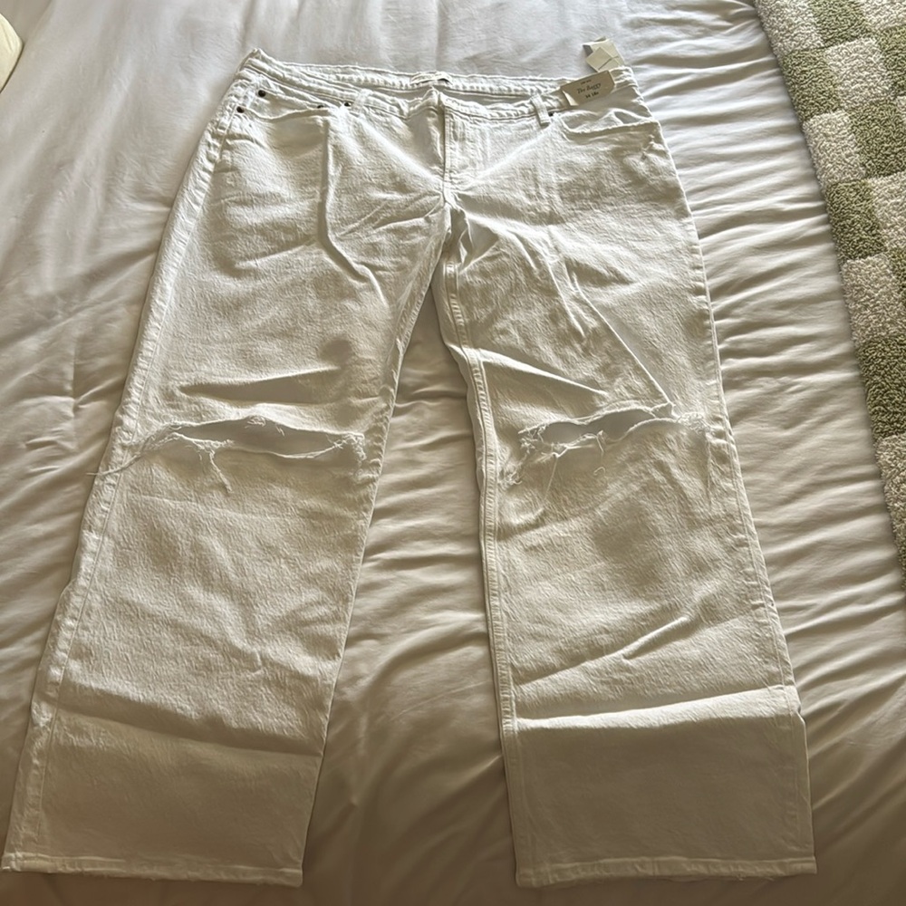 Abercrombie “The Baggy, Low Rise” White Jeans